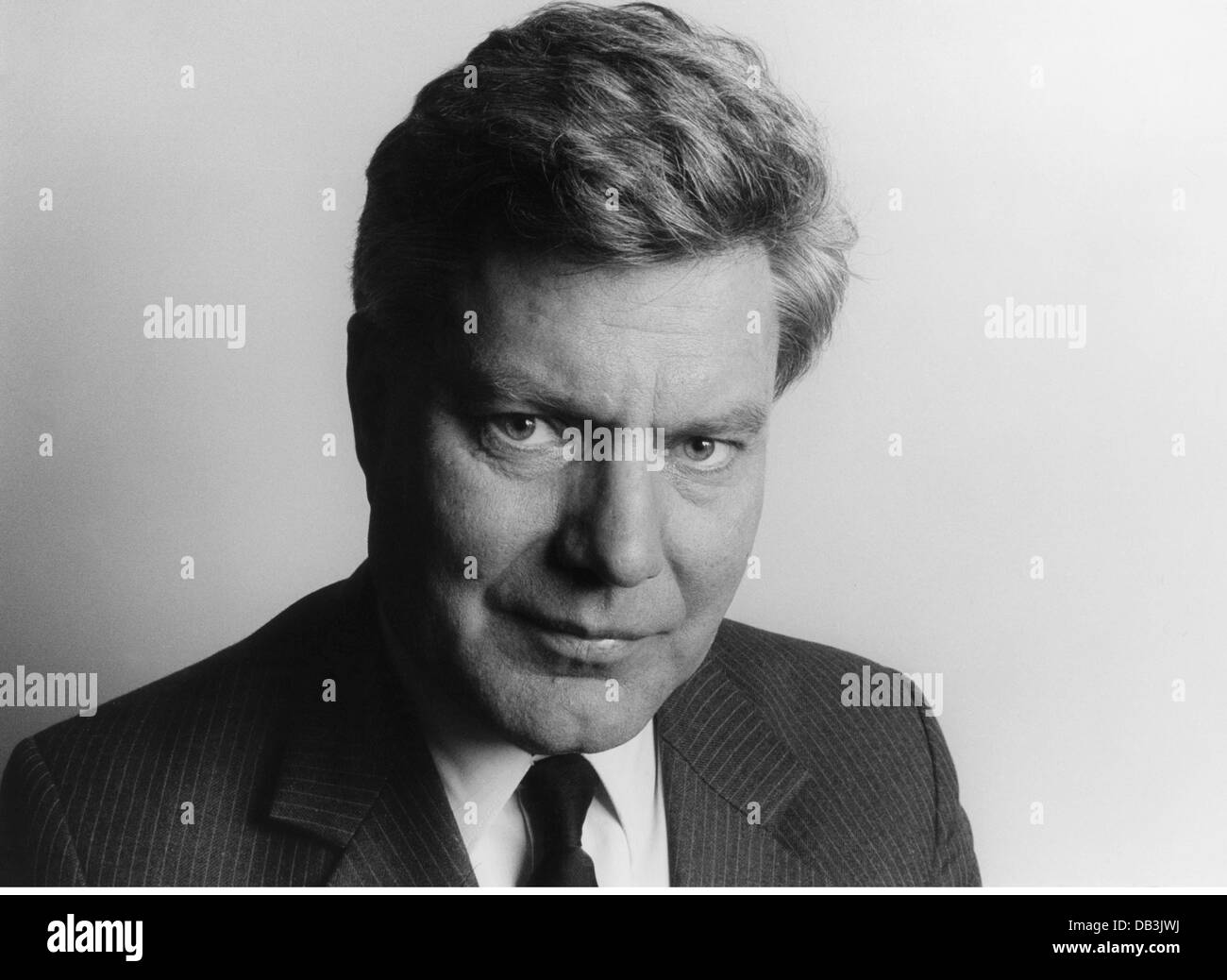 Stauffenberg, Franz Ludwig Schenk Graf von, * 4.5.1938, deut. Politiker (CSU), portrait, 1980s