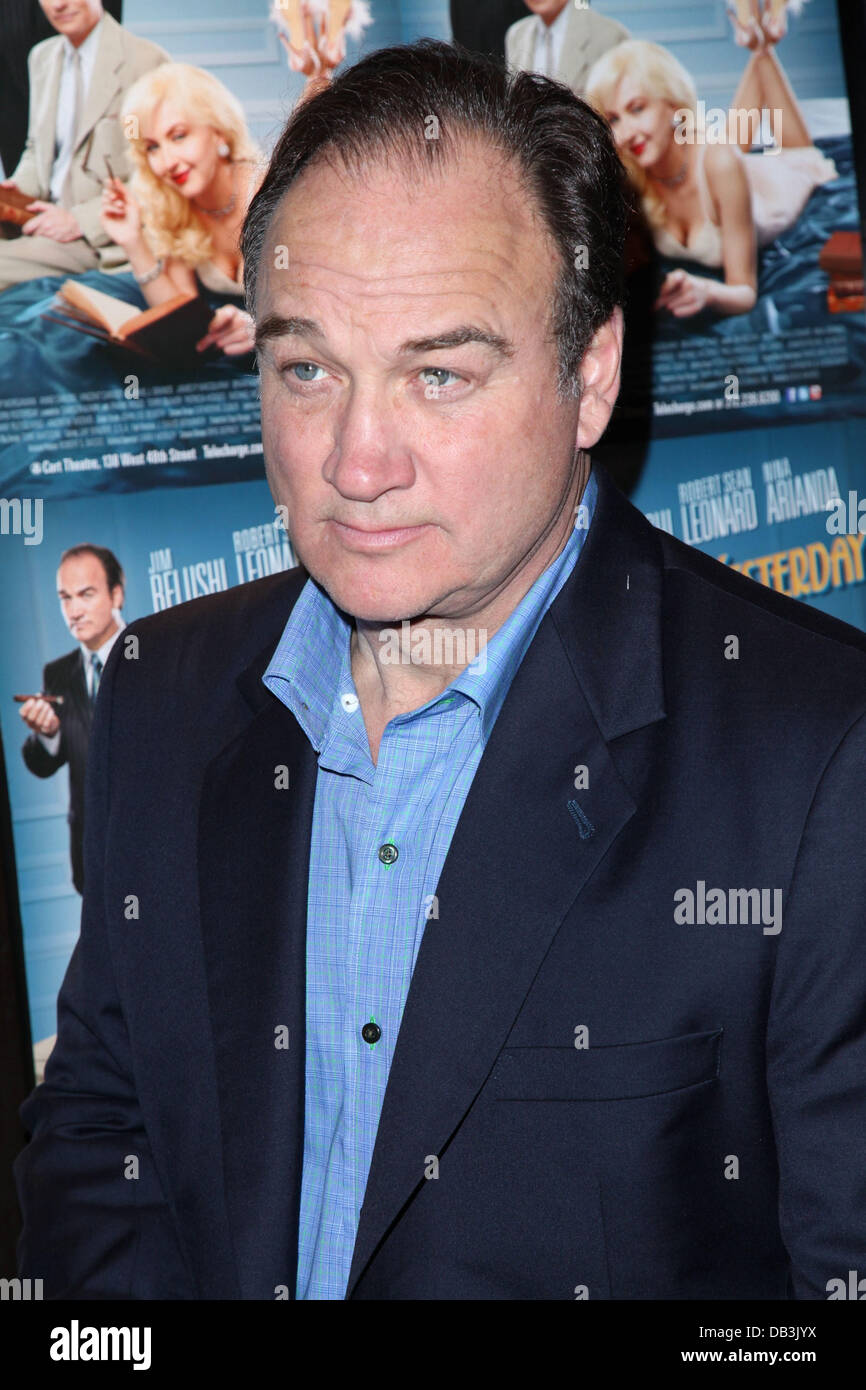 Born yesterday belushi hi-res stock photography and images - Alamy, image size:866x1390