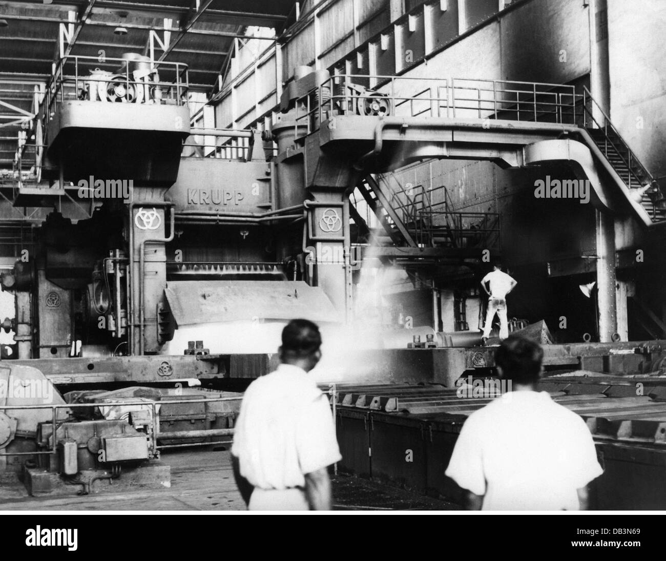 industry, metal industry, steel, steel mill in Rourkela, Orissa, India, interior view, Quarto Heavy Plate Rolling Mill of Krupp, 1964, Additional-Rights-Clearences-Not Available Stock Photo