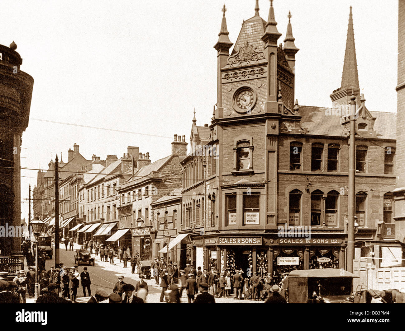Rotherham High Street probably 1920s Stock Photo Alamy