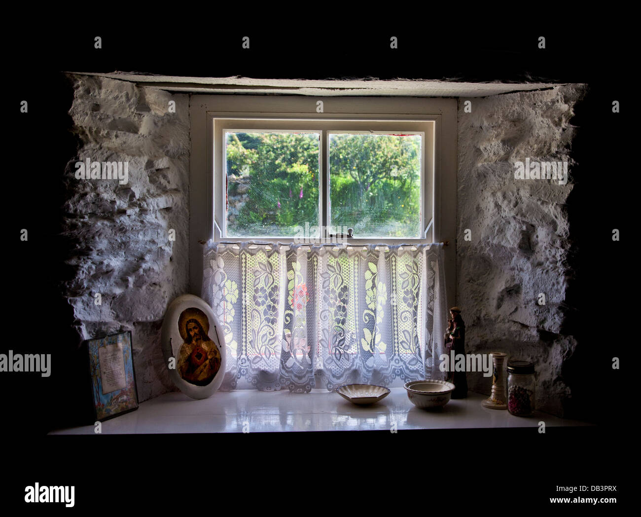 Historic site Irish white stone house interior window antique display, Muckross House Traditional Farms in Killarney, Ireland, Europe, FS 6.48 MB Stock Photo