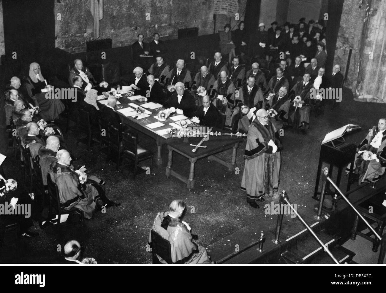 justice, courtroom scenes, court proceedings in Great Britain, 1950s / 1960s, Additional-Rights-Clearences-Not Available Stock Photo