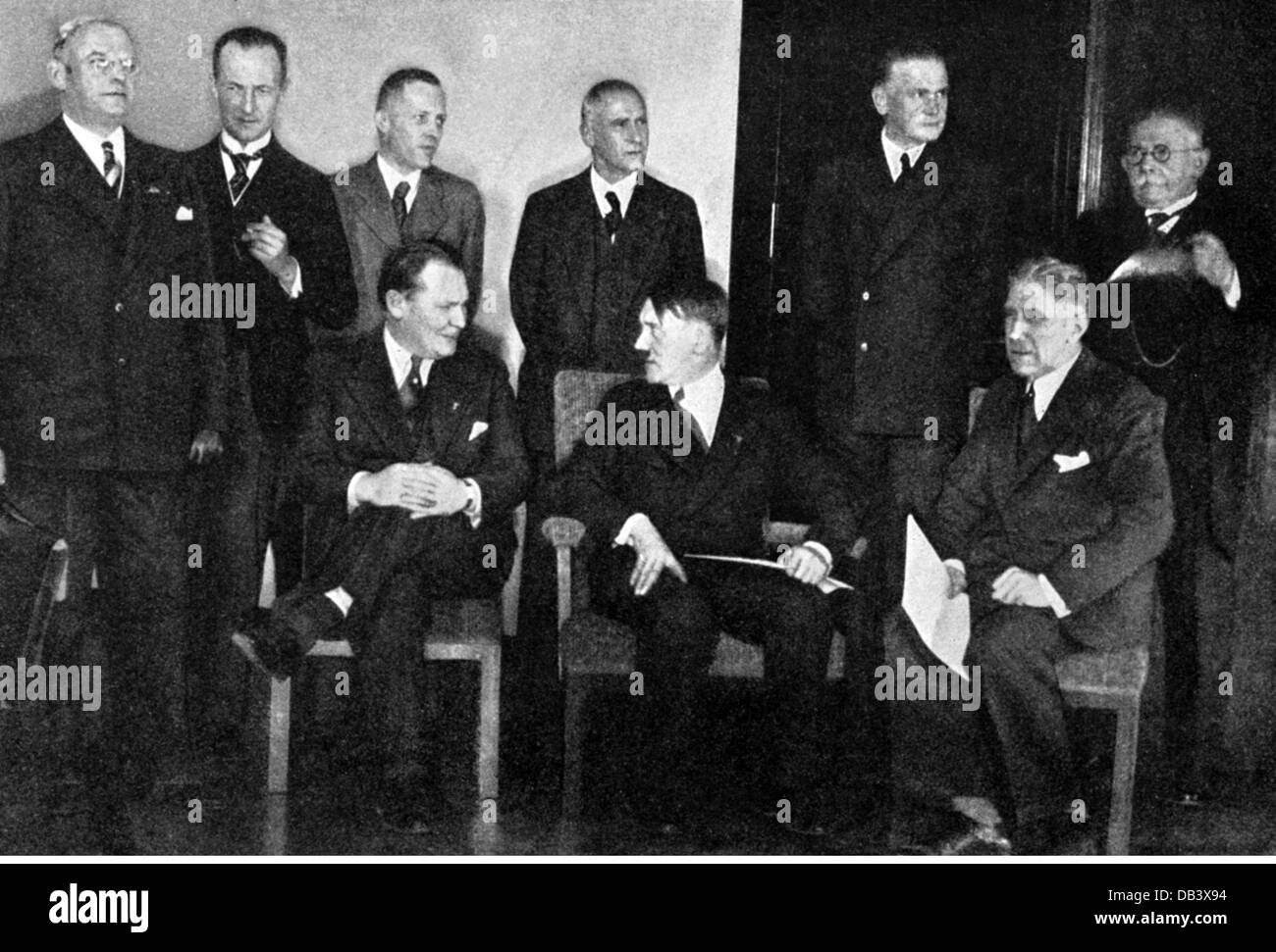 Hitler, Adolf, 20.4.1889 - 30.4.1945, German politician (NSDAP), Chancellor of the Reich 30.1.1933 - 30.4.1945, with his cabinet at day of the formation of a government, Chancellery of the Reich, Berlin, 30.1.1933, President of Reichstag Hermann Goering, vice chancellor Franz von Papen, Minister for Labour Franz Seldte, Reich commissary for the provision of work Guenther Gereke, Minister of Finance Lutz Count Schwerin von Krosigk, Minister of the Interior Wilhelm Frick, Minister of the Armed Forces Werner von Blomberg, Minister for Economic Affairs Alfred Hugen, Stock Photo