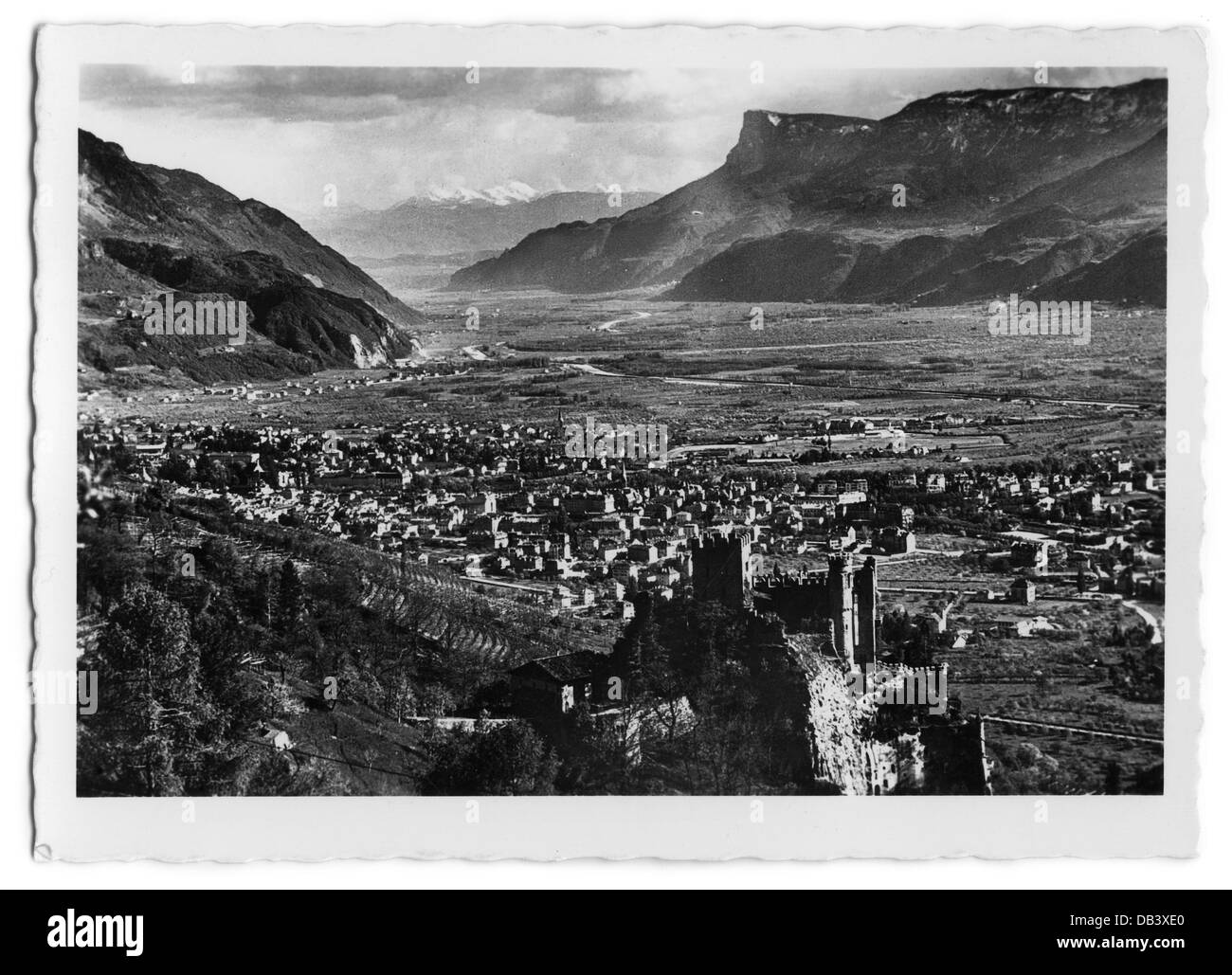 Italy, Merano, view with Brunnenburg, picture postcard, 1950s, Additional-Rights-Clearences-Not Available Stock Photo