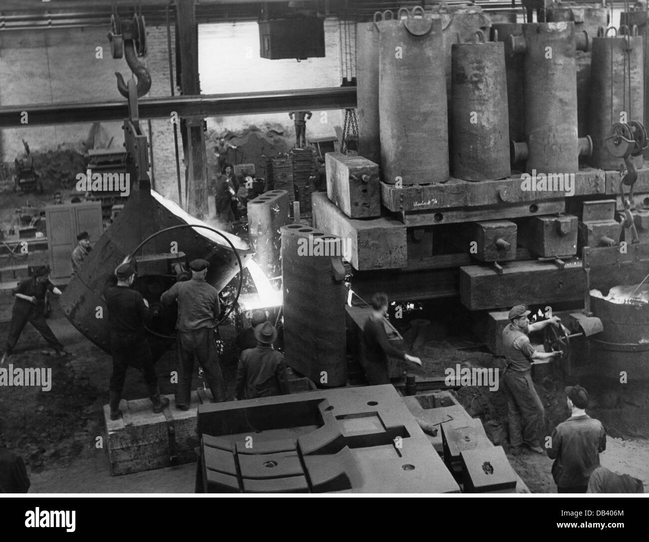 industry, metal, foundry, Meer AG, Mönchengladbach, 1950s, Additional-Rights-Clearences-Not Available Stock Photo
