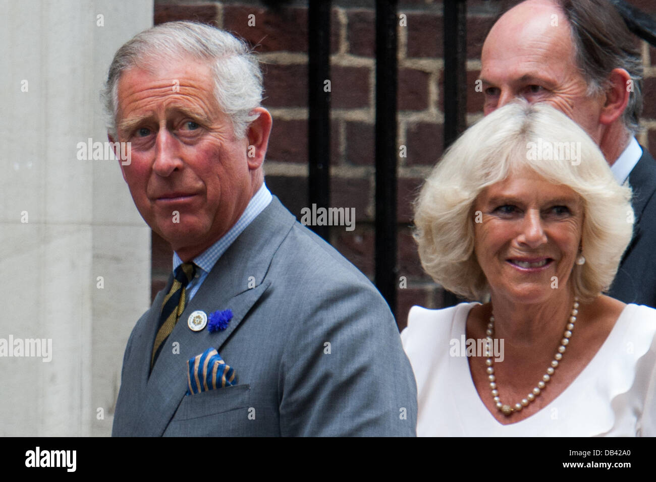 London, UK. 23rd July 2013. HRH Prince Charles & the Duchess of Cornwall arrive at St. Mary's Hospital to visit  his grandson for the first time as he visited the Duke and Duchess of Cambridge in hospital. 23rd July 2013, London, UK Credit:  martyn wheatley/Alamy Live News Stock Photo
