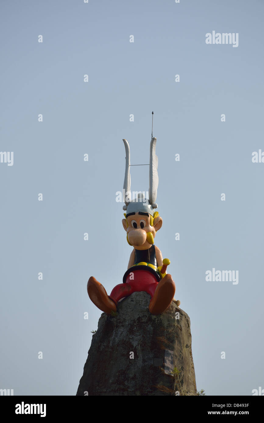asterix statue