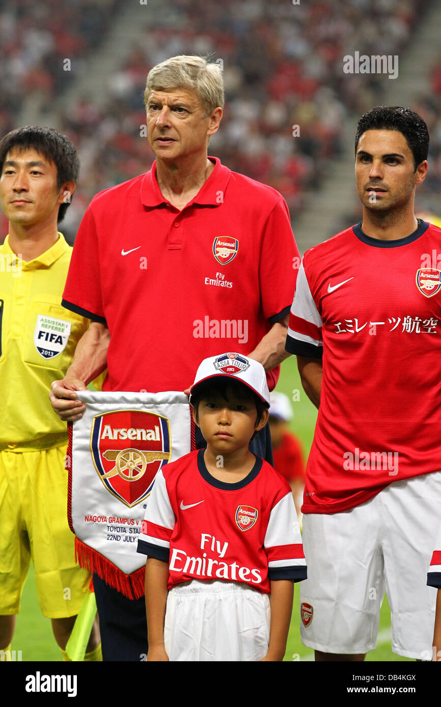 Nagoya Japan 22nd 13 L R Arsene Wenger Mikel Arteta Arsenal Football Soccer Pre Season Friendly Match Between Nagoya Grampus 1 3 Arsenal At Toyota Stadium In Nagoya Japan Credit Kenzaburo