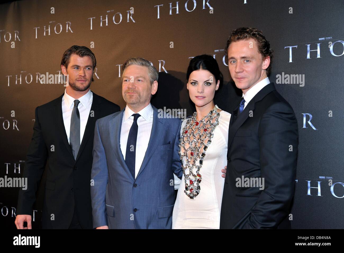 Chris Hemsworth, Kenneth Branagh, Jaimie Alexander, Tom Hiddleston  Australian Premiere of 'Thor' at Even Cinemas George St Sydney, Australia -  17.04.11 Stock Photo - Alamy, image size:1300x955