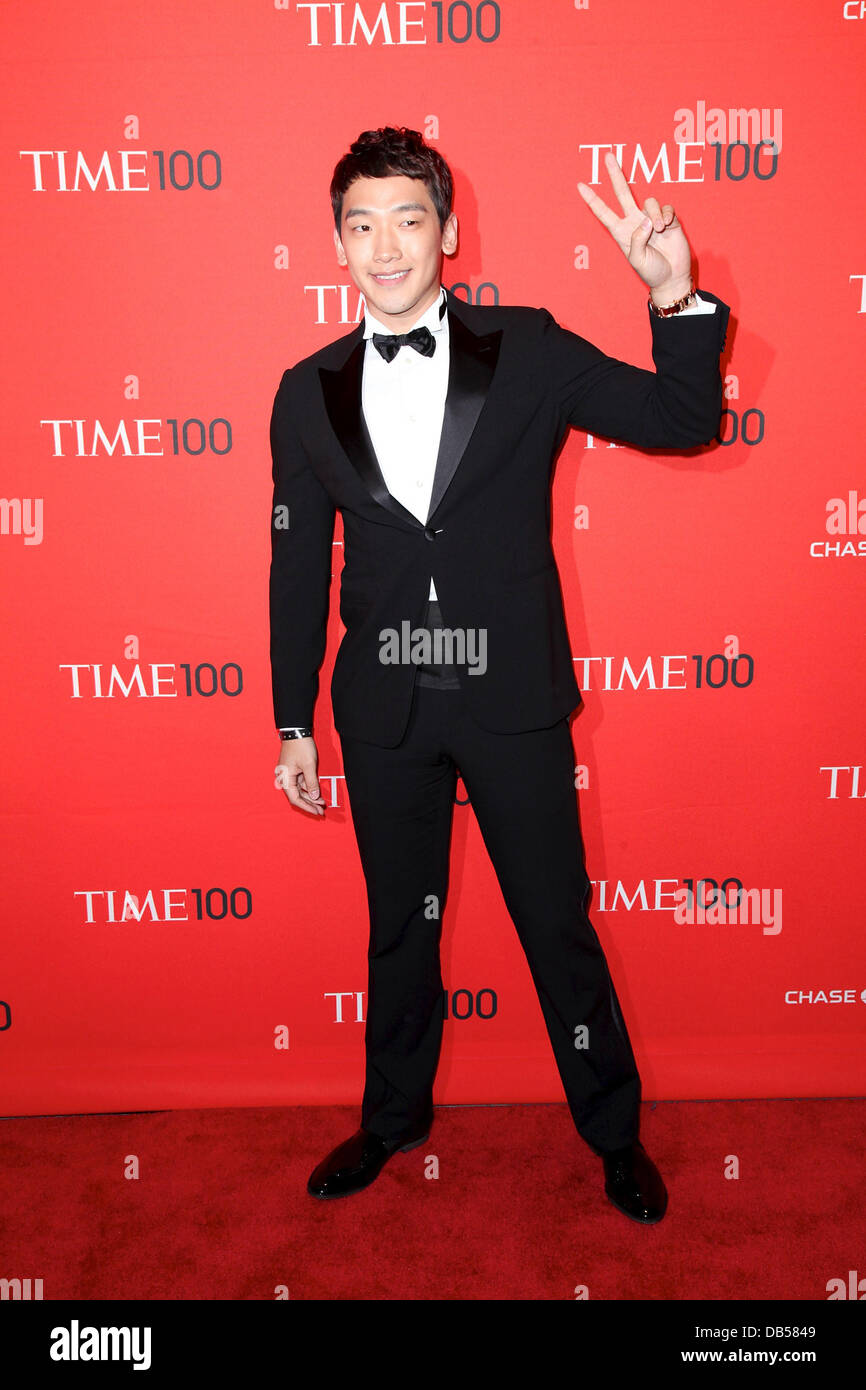 Rain Time magazine celebrates its Time 100 issue, listing the one hundred most infuential people in the world, held at Home of Jazz at Lincoln Centre - Arrivals New York City, USA - 26.04.11 Stock Photo
