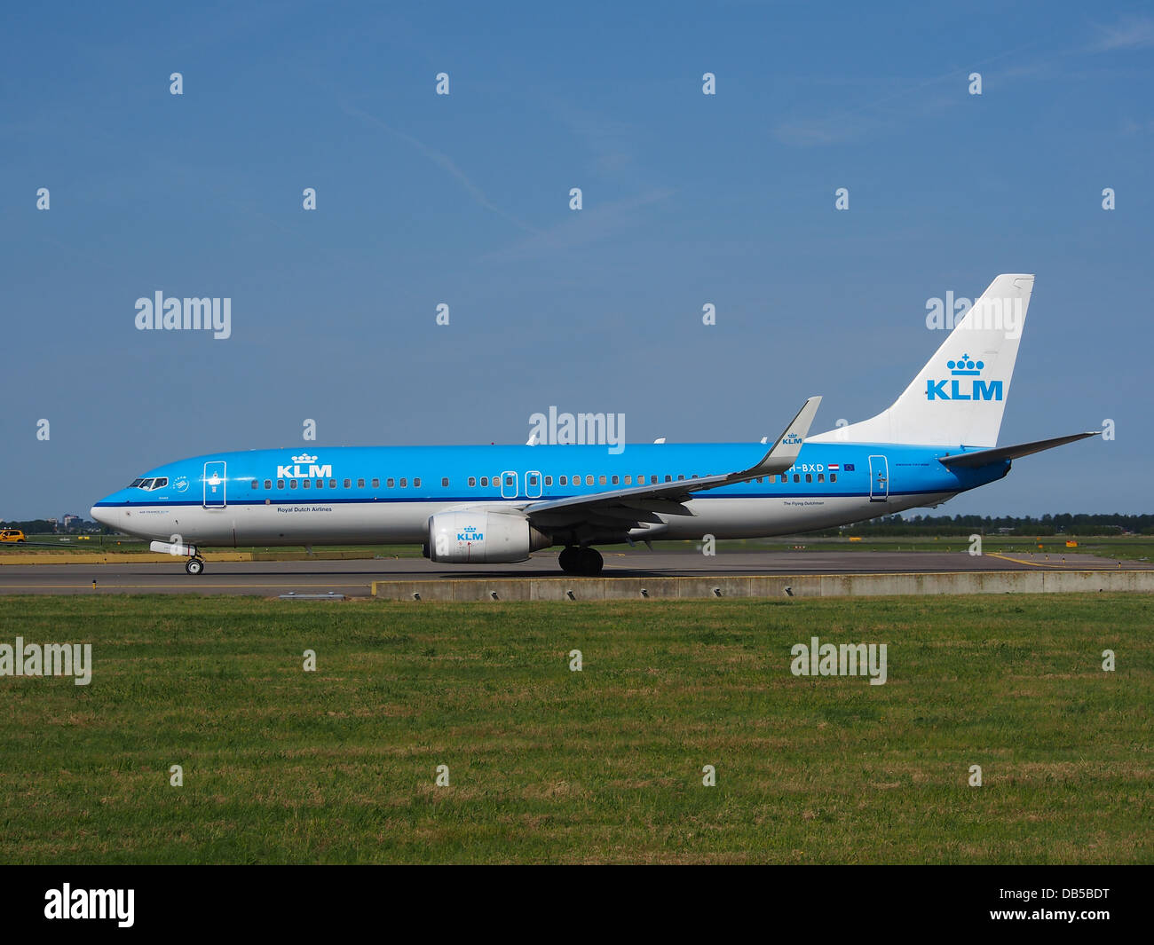 PH-BXD KLM Royal Dutch Airlines Boeing 737-8K2(WL) - cn 29134 3 Stock Photo