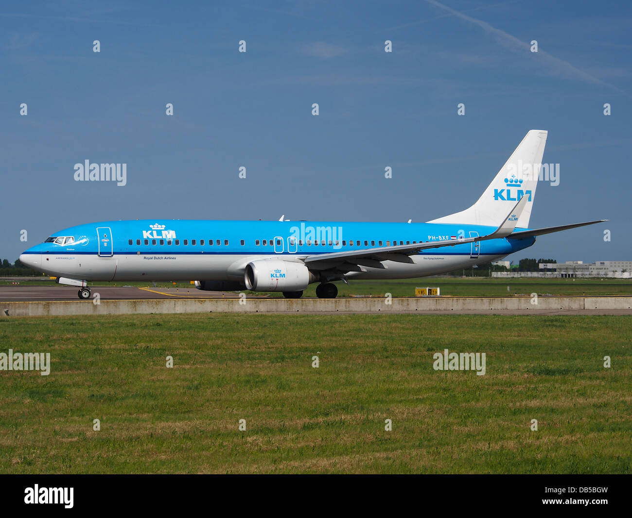 PH-BXF KLM Royal Dutch Airlines Boeing 737-8K2(WL) - cn 29596 2 Stock Photo