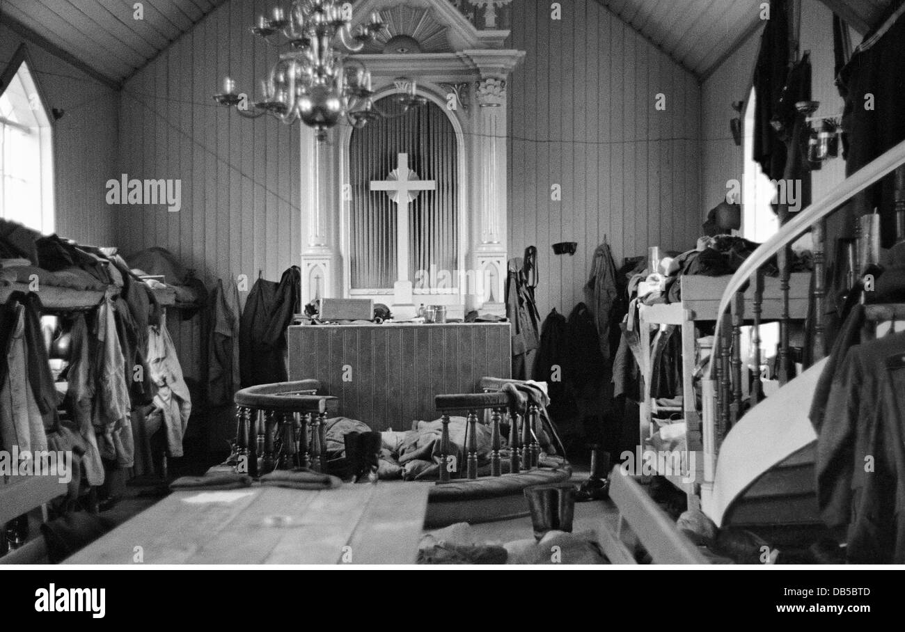 events, Second World War / WWII, Norway, German occupation, Wehrmacht soldiers at their quarters in a chapel, Lapland, circa 1942, Additional-Rights-Clearences-Not Available Stock Photo
