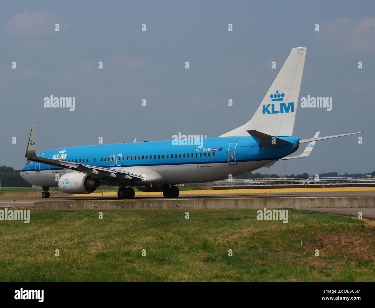 PH-BXW KLM Royal Dutch Airlines Boeing 737-8K2(WL) - cn 30360 4 Stock Photo