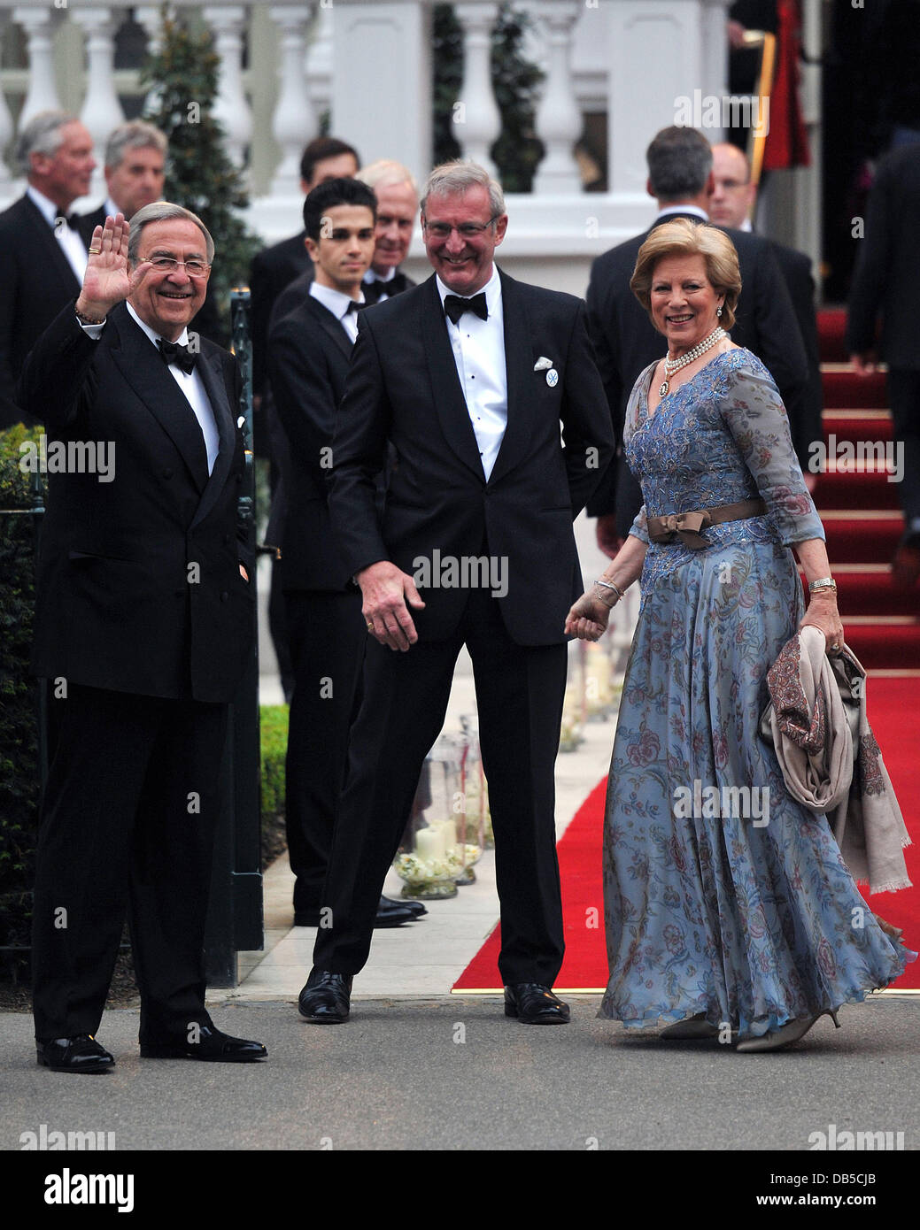 Queen Anne-Marie of Greece (R), King Constantine of Greece (L) Royal Wedding - pre-wedding dinner held at the Mandarin Oriental Hyde Park - Arrivals. London, England - 28.04.11 Stock Photo