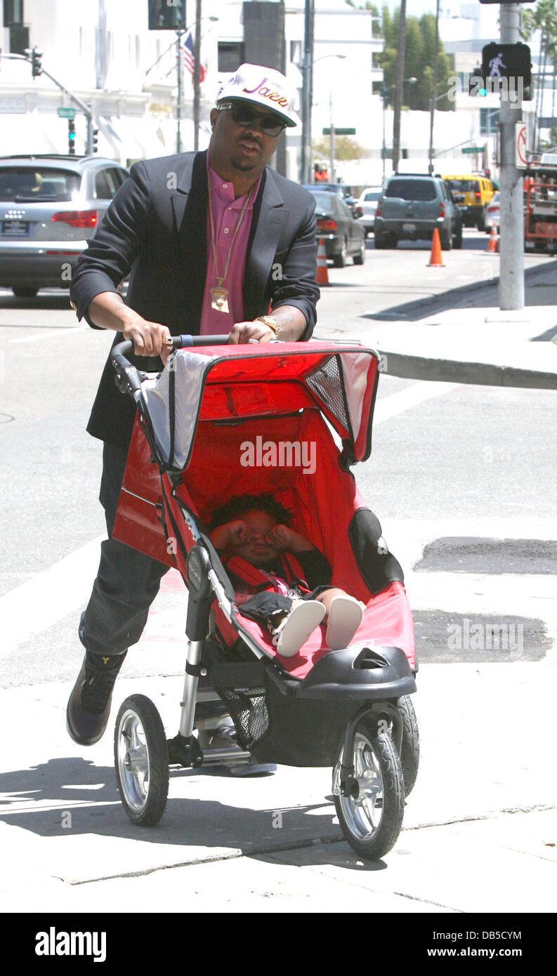 R&B singer The-Dream out and about in Beverly Hills with daughter ...