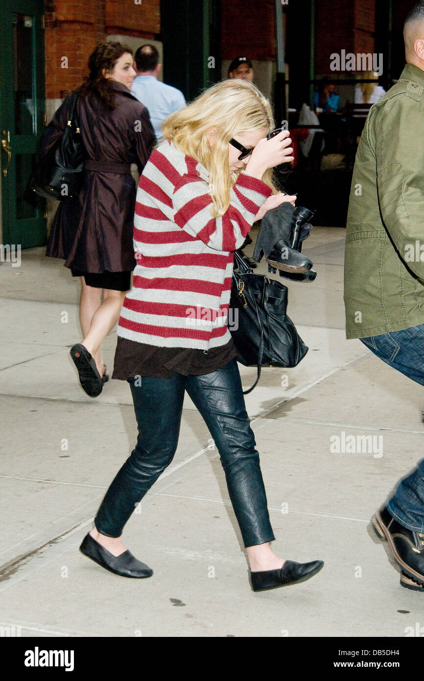 Paparazzi Mary-Kate Olsen nude photos 2019 Paparazzi Mary-Kate Olsen nude photos 2019
