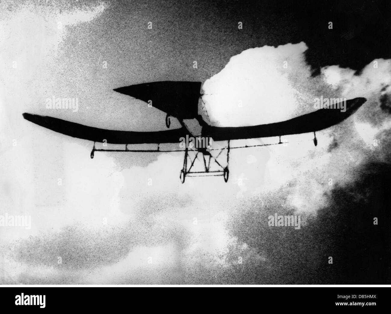 transport / transportation, aviation, aircrafts, Etrich II 'Taube' of  Igo Etrich, flying, circa 1912, , Additional-Rights-Clearences-Not Available Stock Photo