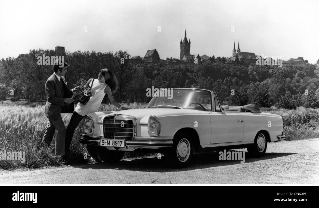 transport / transportation, cars, vehicle variants, Mercedes-Benz 280 SE convertible, 1969, Additional-Rights-Clearences-Not Available Stock Photo