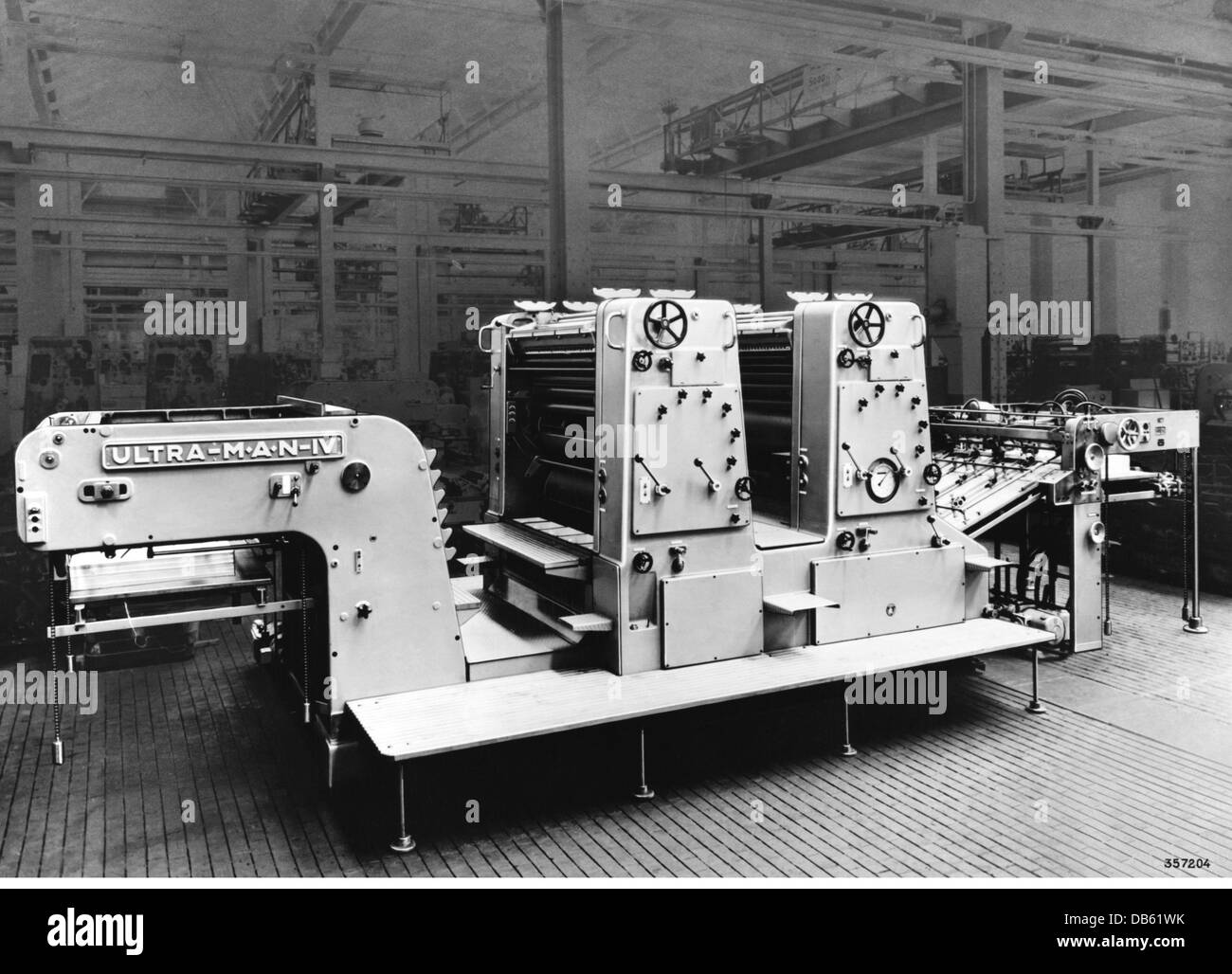 Technics Typography Printing Press Ultra Iv Maschinenfabrik Man Stock Photo Alamy