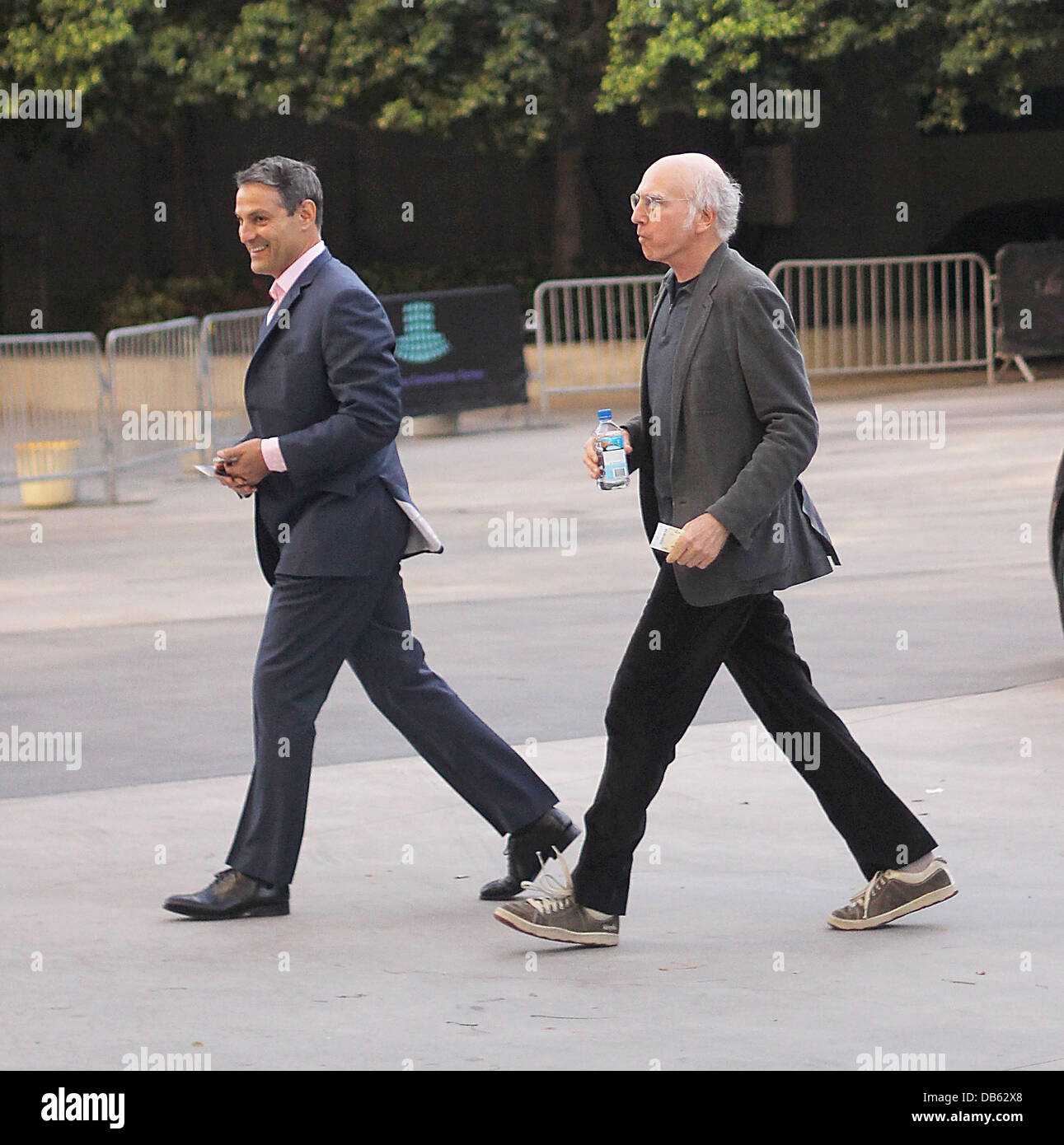 Larry David Celebrities arriving at The Staples Center for Game 2 of the  NBA Western Conference Semi-Finals between LA Lakers and Dallas Mavericks  Los Angeles, California - 04.05.11 Stock Photo - Alamy