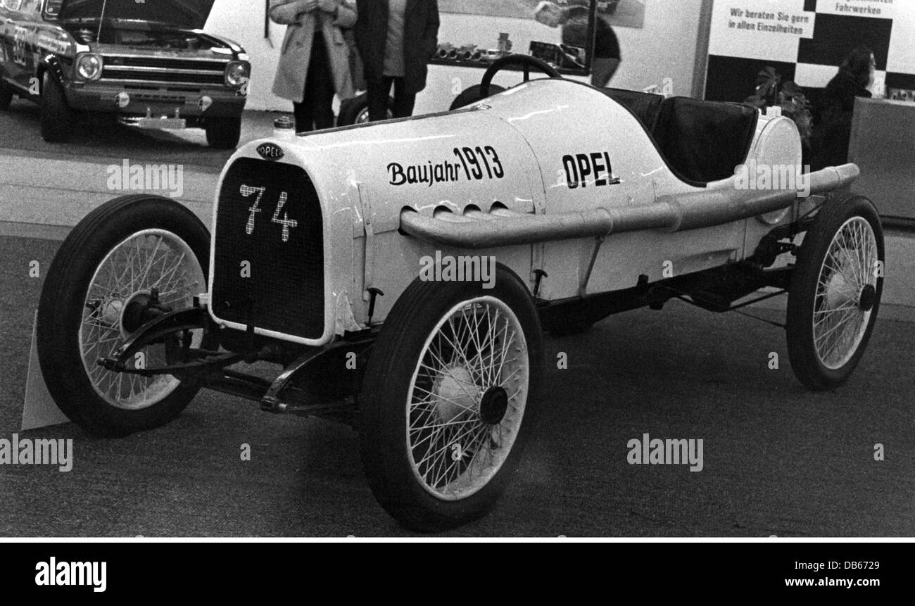 Transport Transportation Cars Opel Racing Car 1913 Sport Germany 20th Century Historic Historical People