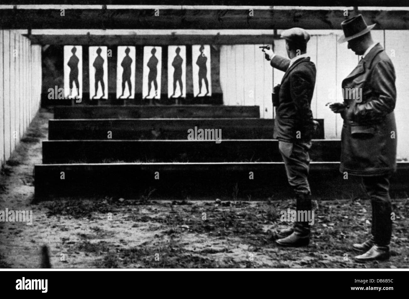 sports, shooting, pistol, pistol shooters during training, Germany, 1936, Additional-Rights-Clearences-Not Available Stock Photo