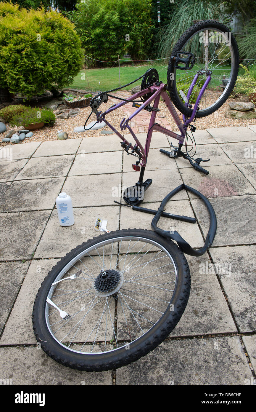 cycle puncture repair