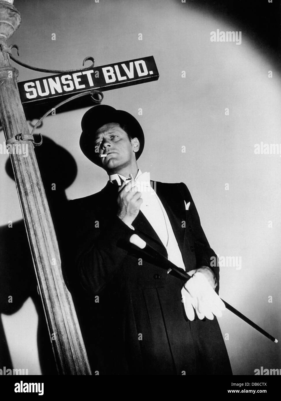 SUNSET BOULEVARD Paramount, 1950. Directed by Billy Wilder. With William Holden Stock Photo