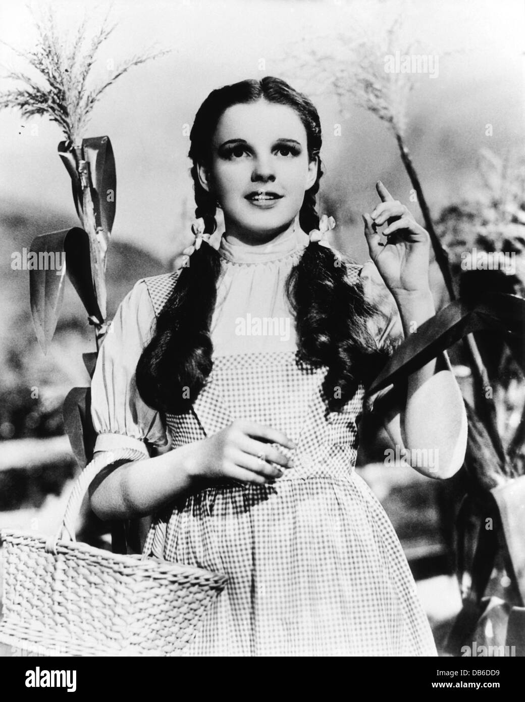 THE WIZARD OF OZ MGM, 1939. Directed by Victor Fleming. With Judy Garland Stock Photo