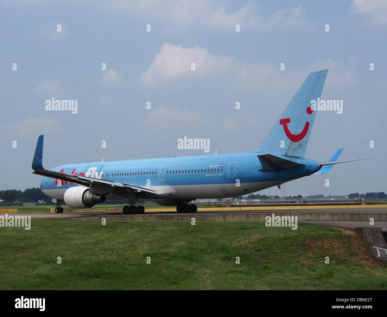 PH-OYI ArkeFly Boeing 767-304(ER)(WL) - cn 29138 2 Stock Photo