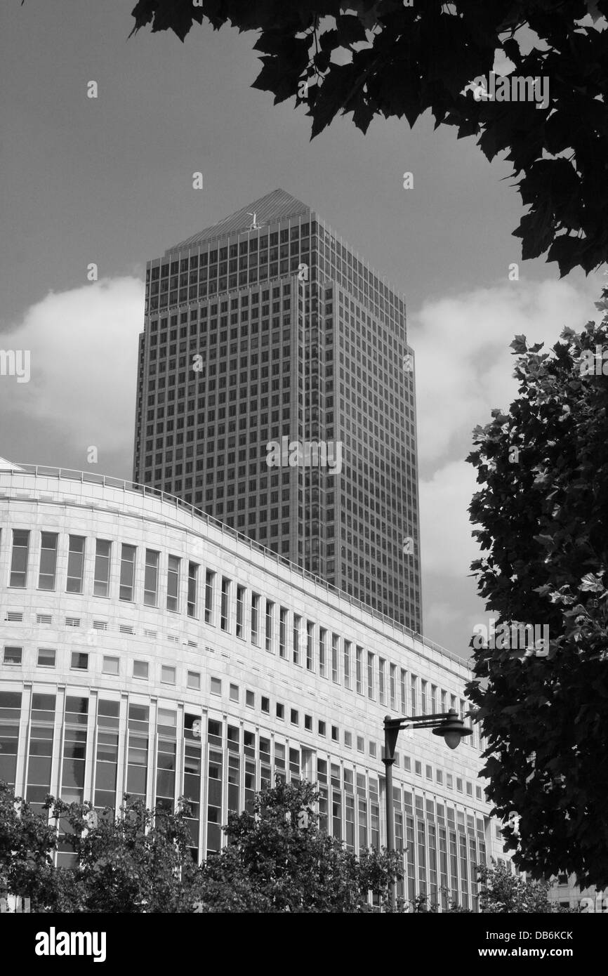 canary wharf  London. tall sky scraper buildings and the offices of many financial institutions. Stock Photo