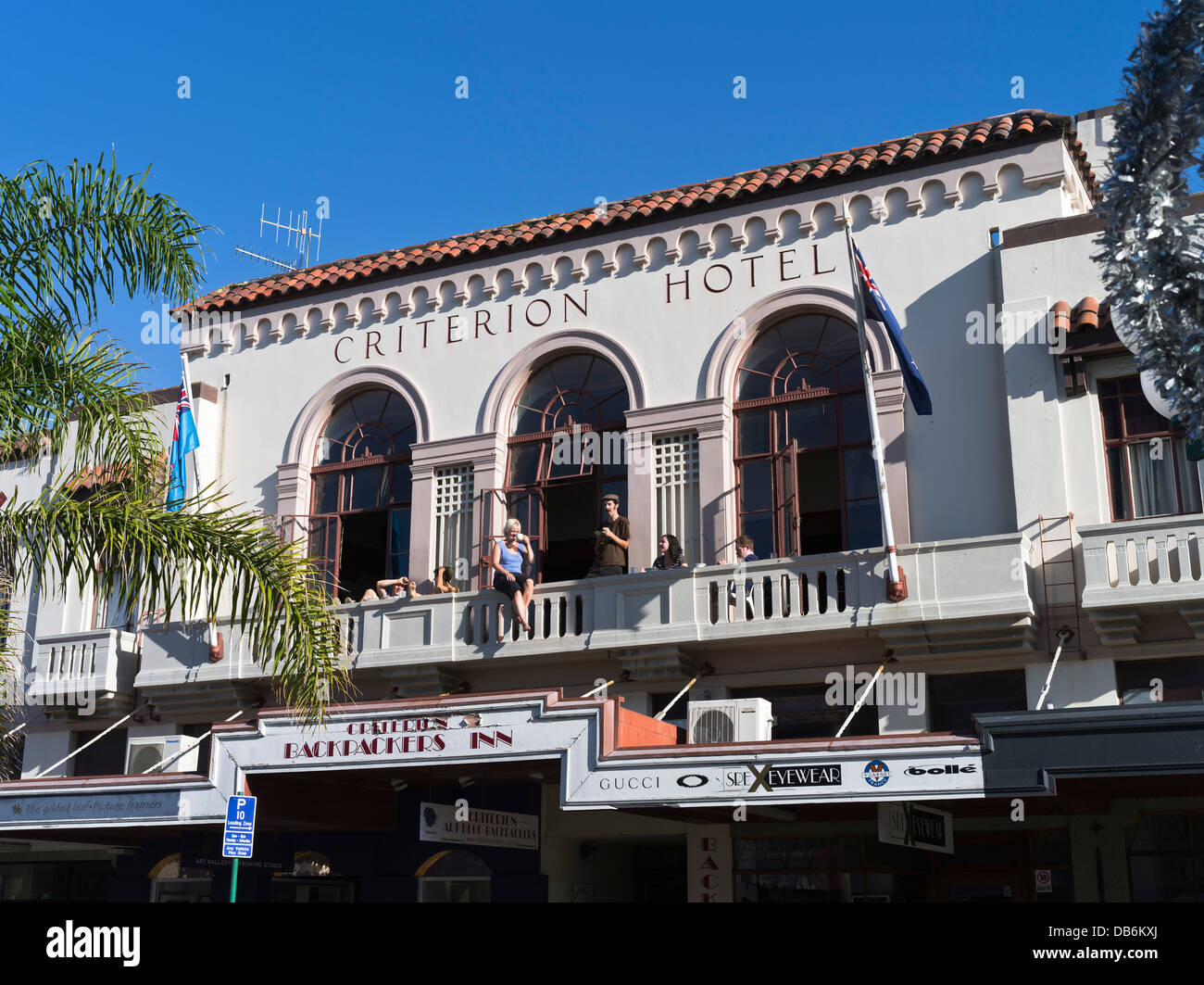 dh Emerson Street NAPIER NEW ZEALAND Art Deco Criterion Hotel building style Spanish Mission backpackers Inn backpacker hostel architecture exterior Stock Photo