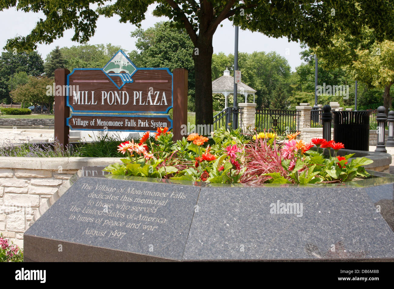 Menomonee Falls Mill Pond Plaza Park and War Memorial in Wisconsin