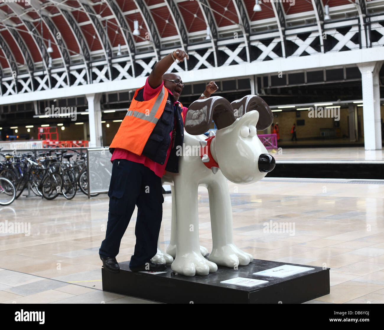 Grommet in Paddington station, the end of the rail line linking London