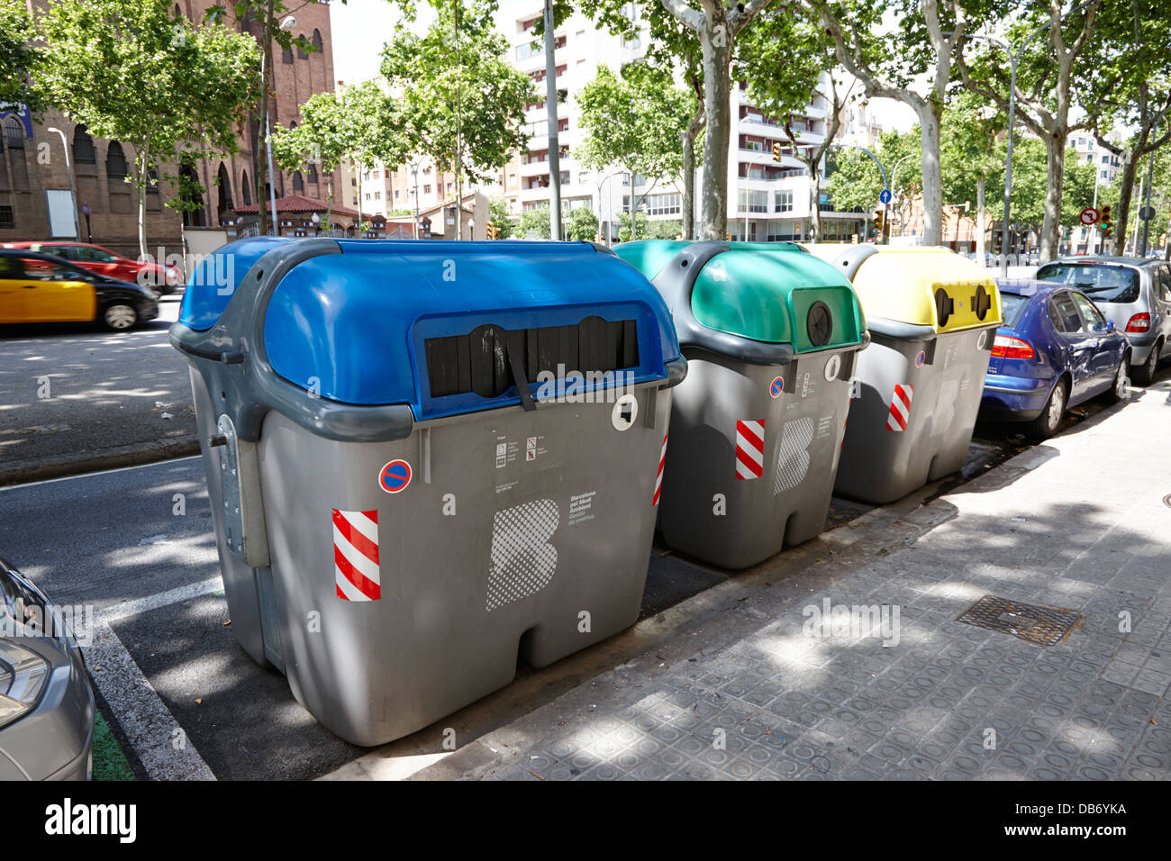 Recycling bins spain hires stock photography and images Alamy