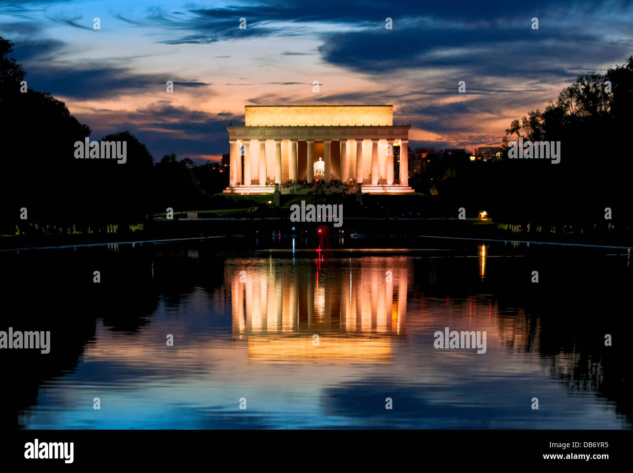 The sunset behind the Abraham Lincoln Memorial in Washington DC Stock Photo