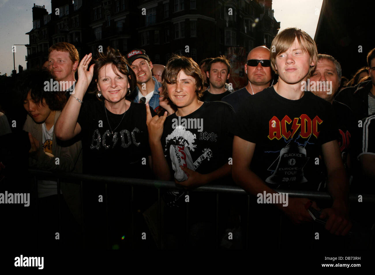 Ac dc fans hires stock photography and images Alamy
