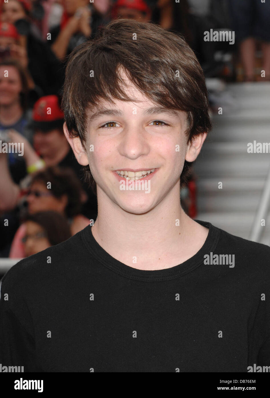 Zachary Gordon Pubic Hair