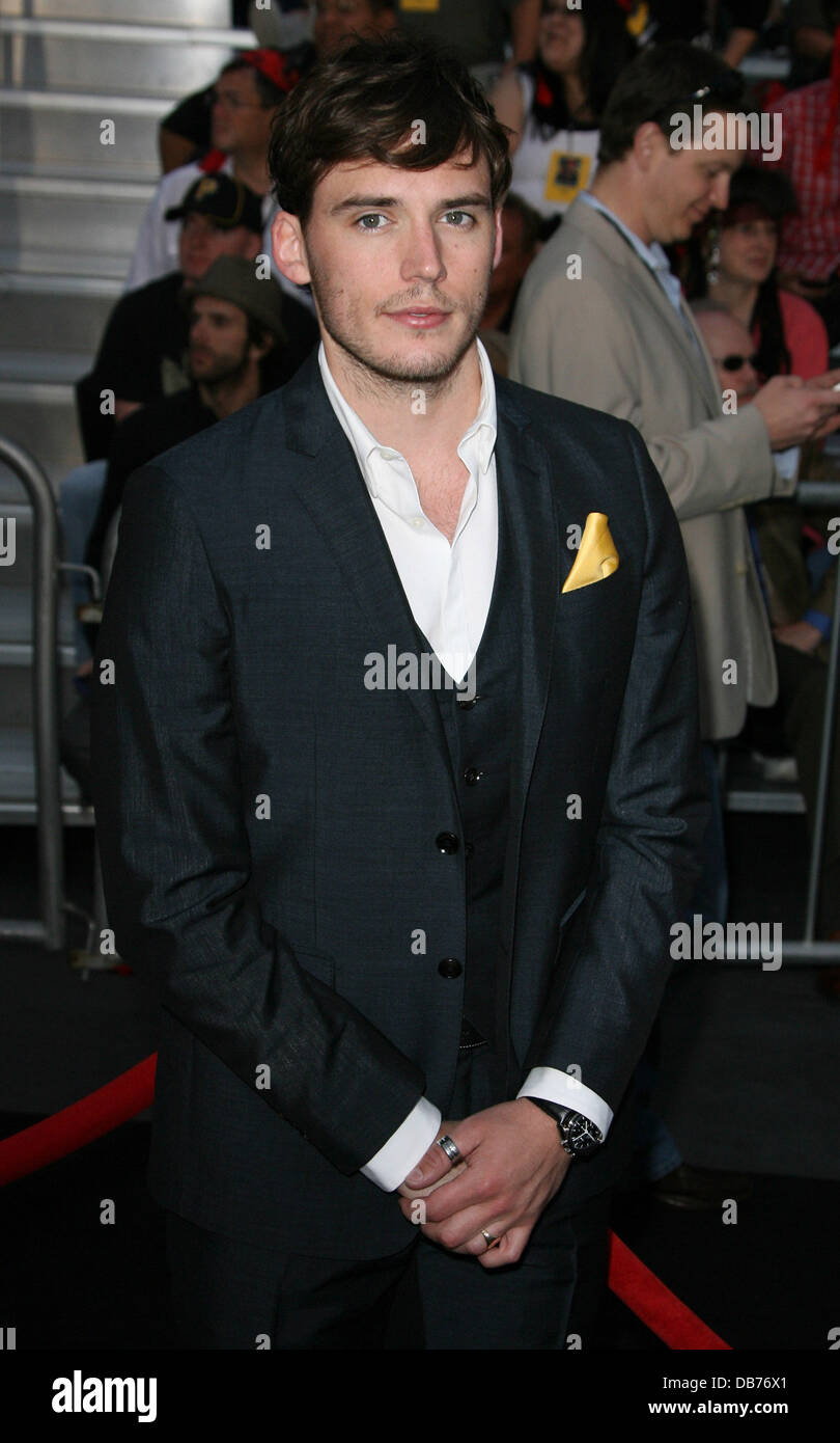 Sam Claflin 