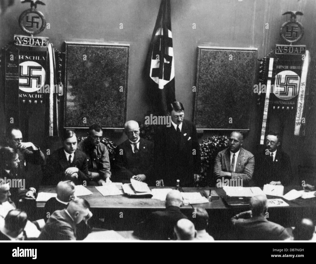 Nazism / National Socialism, politics, refoundation of the NSDAP, from left: Alfred Rosenberg, Walter Buch, Franz Xaver Schwarz, Adolf Hitler, Gregor Strasser, Heinrich Himmler, Party Headquarters, Schellingstrasse, Munich, 1925, Additional-Rights-Clearences-Not Available Stock Photo