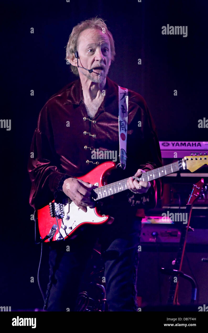 Peter Tork The Monkees performing at Manchester O2 Apollo Theatre  Manchester, England - 14.05.11 Stock Photo
