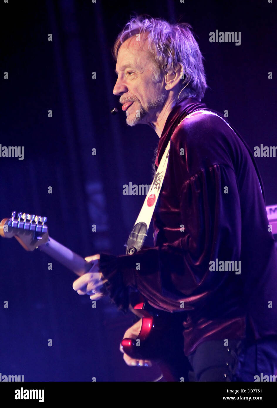 Peter Tork The Monkees performing at Manchester O2 Apollo Theatre  Manchester, England - 14.05.11 Stock Photo