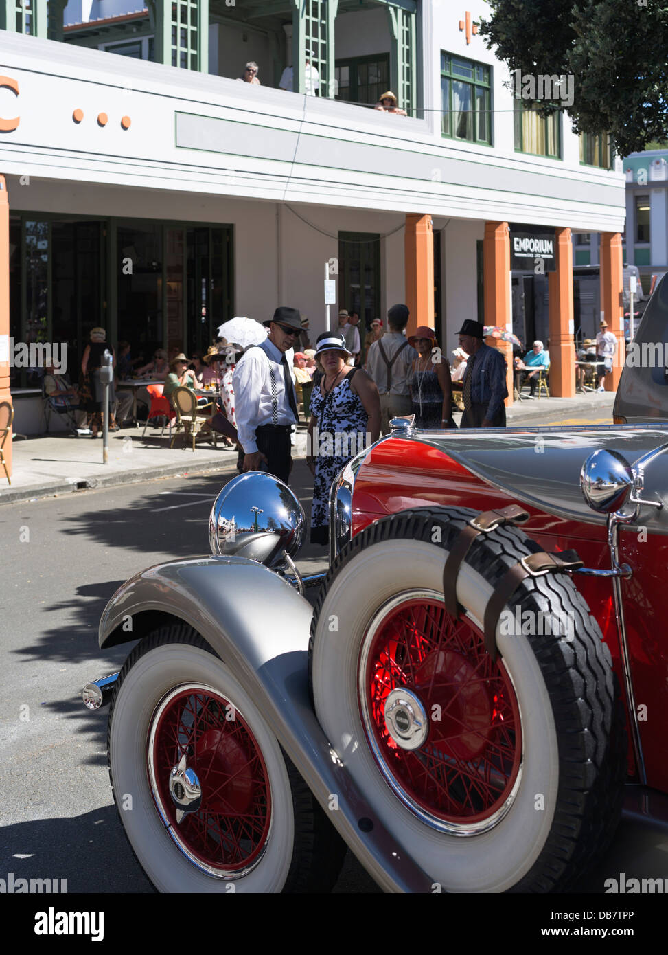 dh Art Deco weekend festival NAPIER NEW ZEALAND Couple viewing Classic vintage motor car Stock Photo