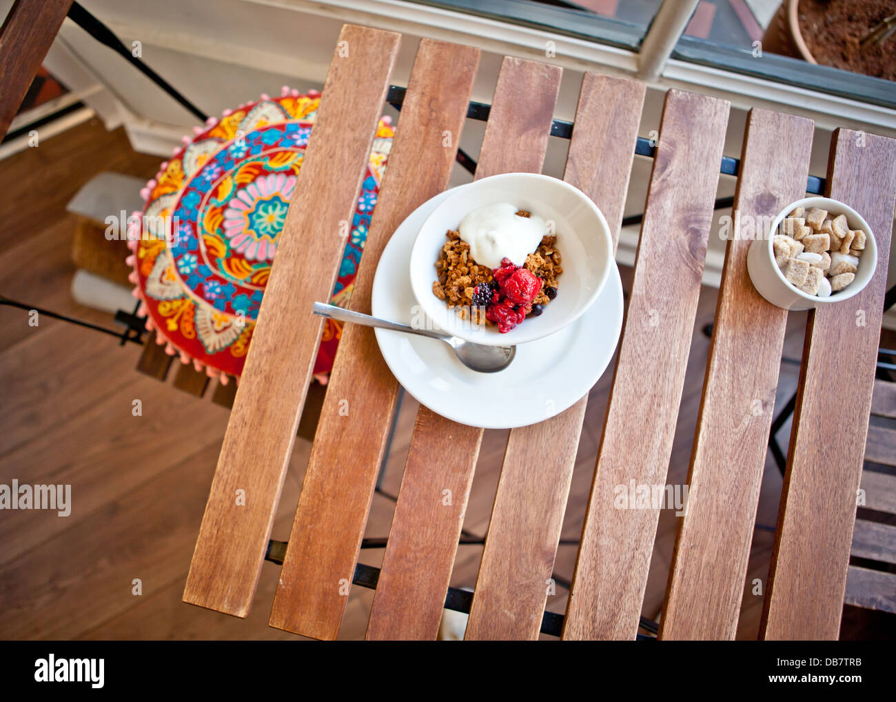 Granola breakfast in a café Stock Photo Alamy
