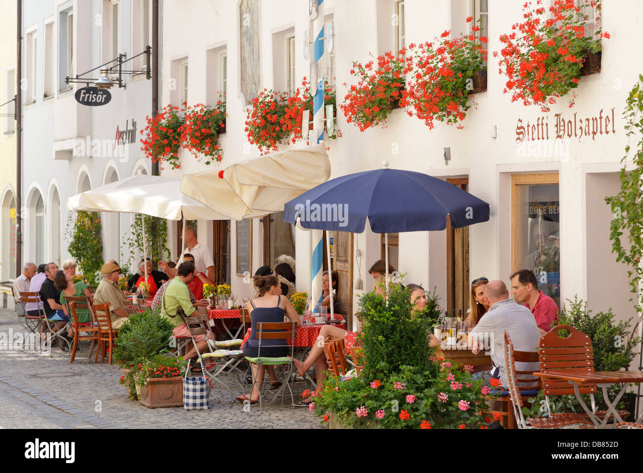 pavement café, Straubing, Bavarian Forest, Bavaria, Germany Stock Photo