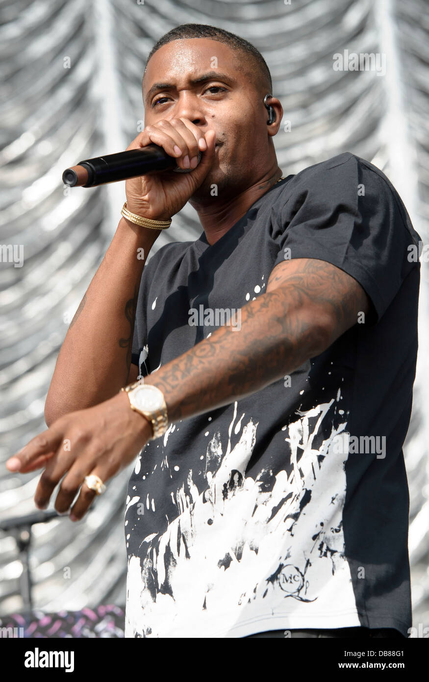 U.S singer, Nas performs on stage during the Wireless Festival at the Queen Elizabeth Olympic Park, London. Stock Photo