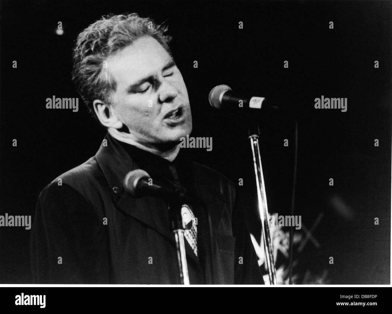 Jones Vince * 24 3 1954 Australian musician (jazz) singer Jones Vince * 24 3 1954 Australian musician (jazz) singer