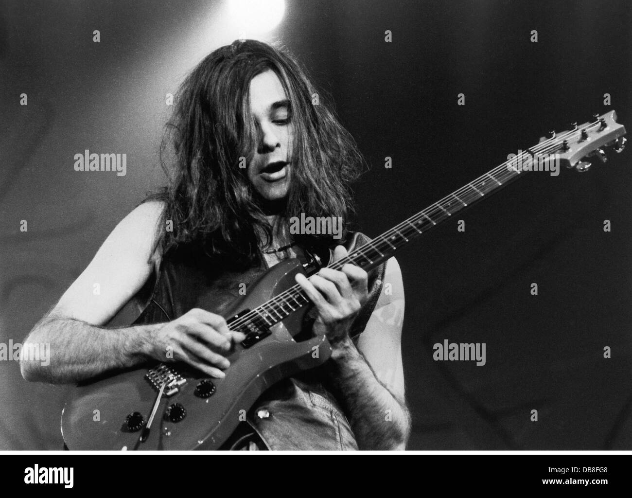 Pereira, Heitor, * 29.11.1960, Brazil musician, guitarist, half length, during stage performance, Montreux, 1994, Stock Photo
