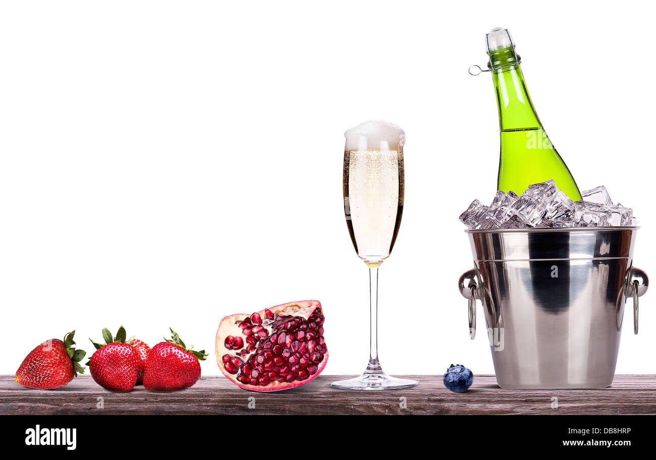 Strawberry Ice Bucket Bottle Champagne High Resolution Stock Photography And Images Alamy